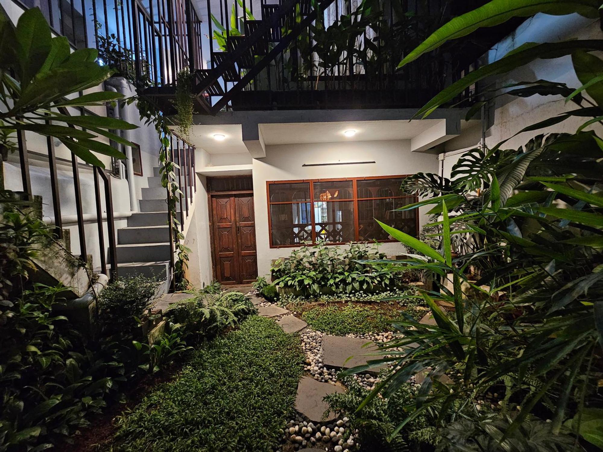 Idha Artists' Gallery - Stay With Art Kochi Exterior photo