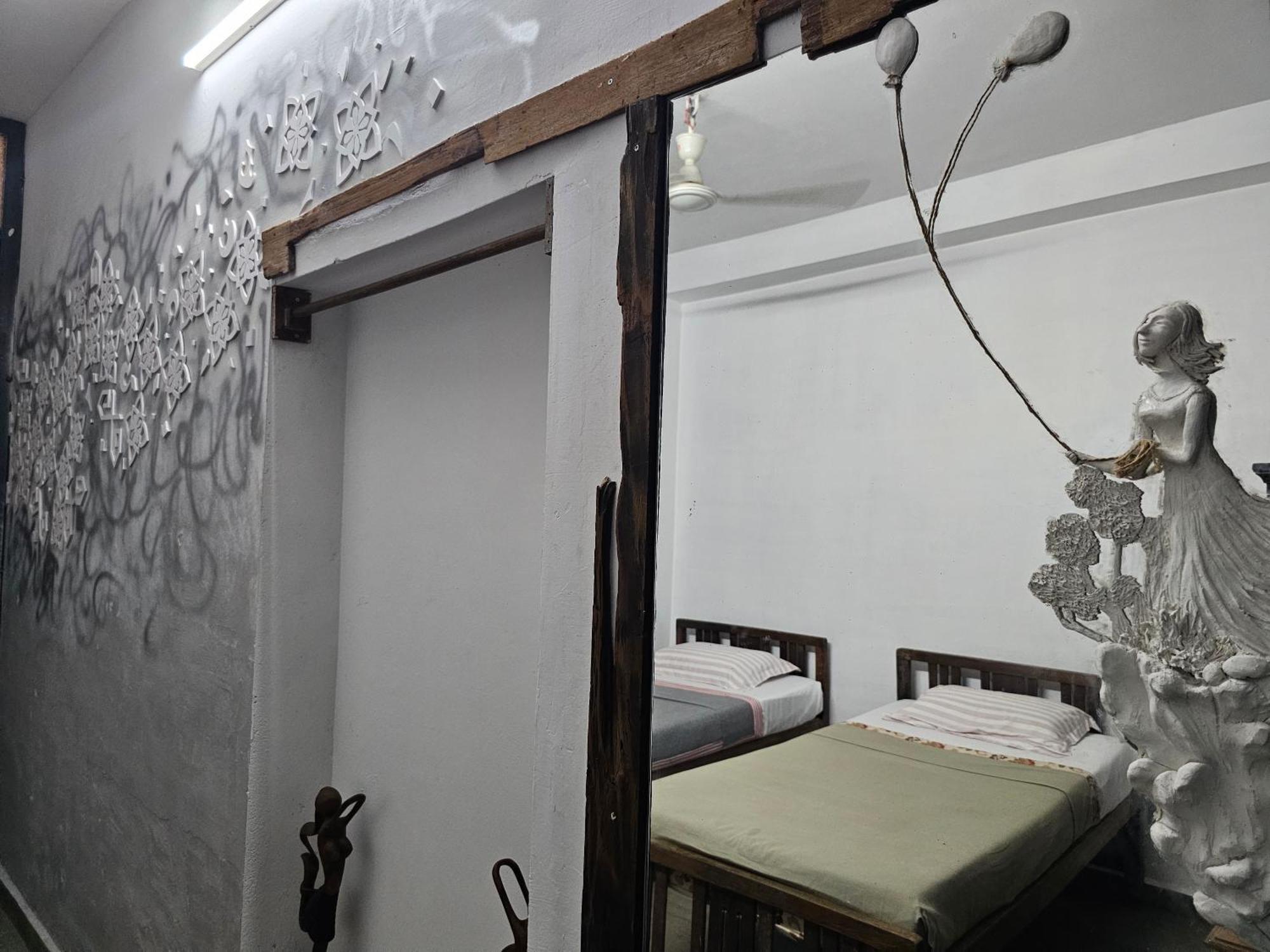 Idha Artists' Gallery - Stay With Art Kochi Exterior photo