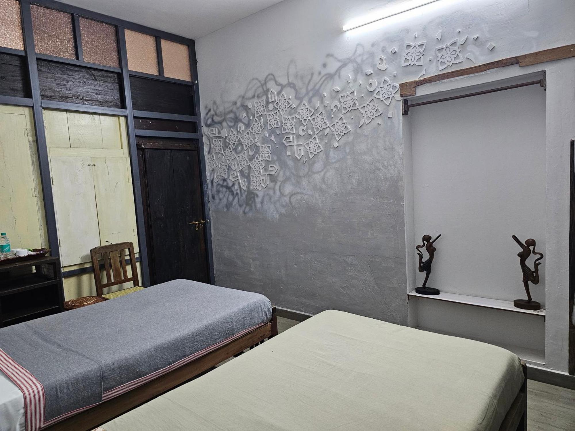Idha Artists' Gallery - Stay With Art Kochi Exterior photo