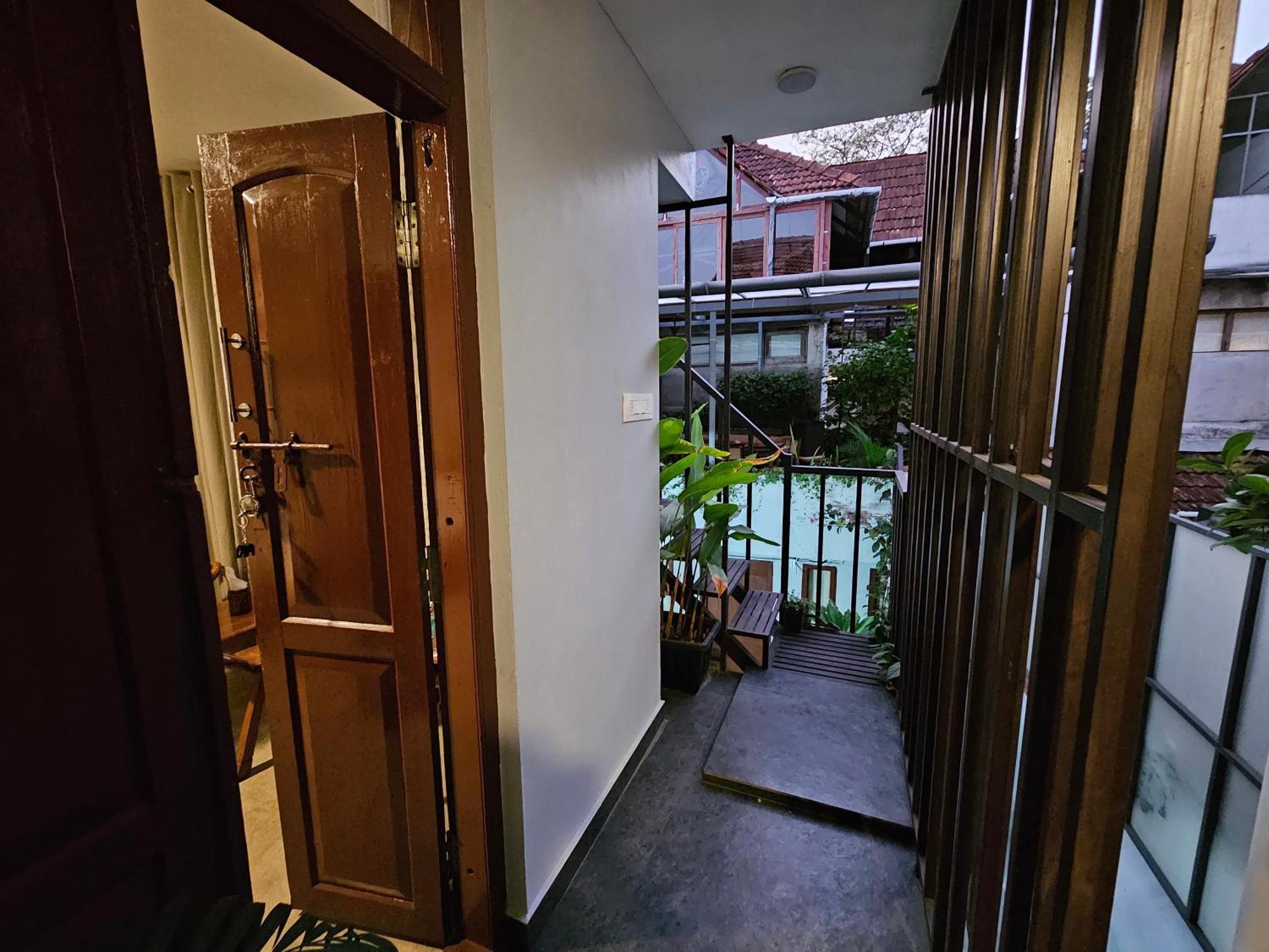 Idha Artists' Gallery - Stay With Art Kochi Exterior photo