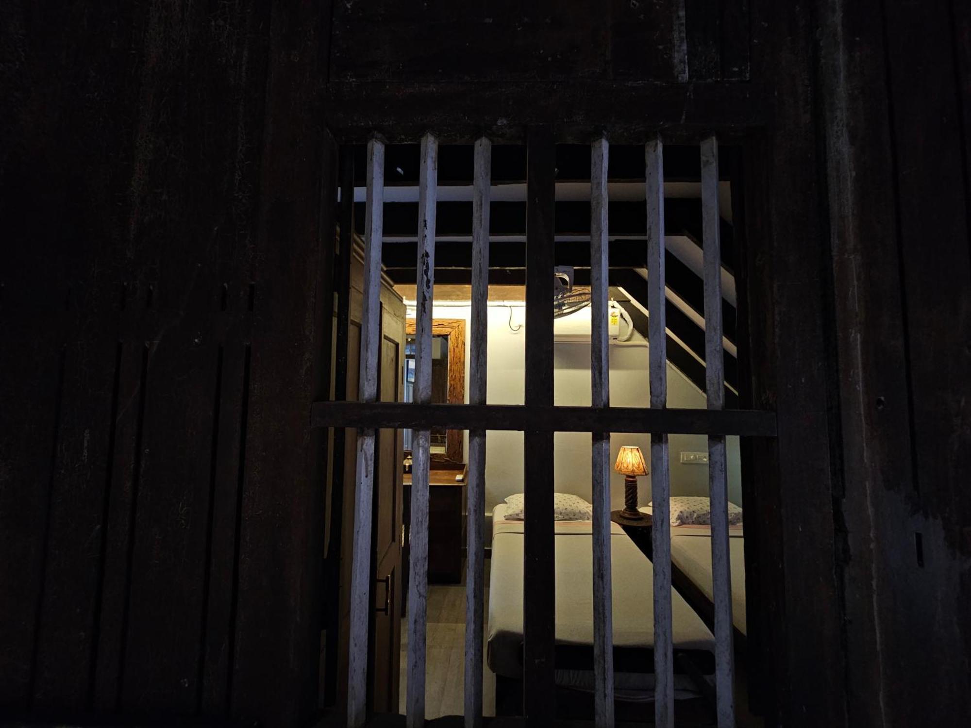 Idha Artists' Gallery - Stay With Art Kochi Exterior photo